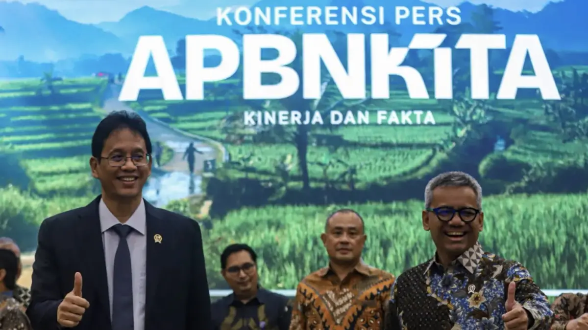 ILUSTRASI:Menteri Keuangan Purbaya Yudhi Sadewa (kiri) didampingi Wakil Menteri Keuangan Suahasil Nazara (kanan) bersiap memberikan paparan konferensi pers APBN KiTa di Jakarta, Jumat (5/6/2026). (Salman Toyibi/Jawa Pos)