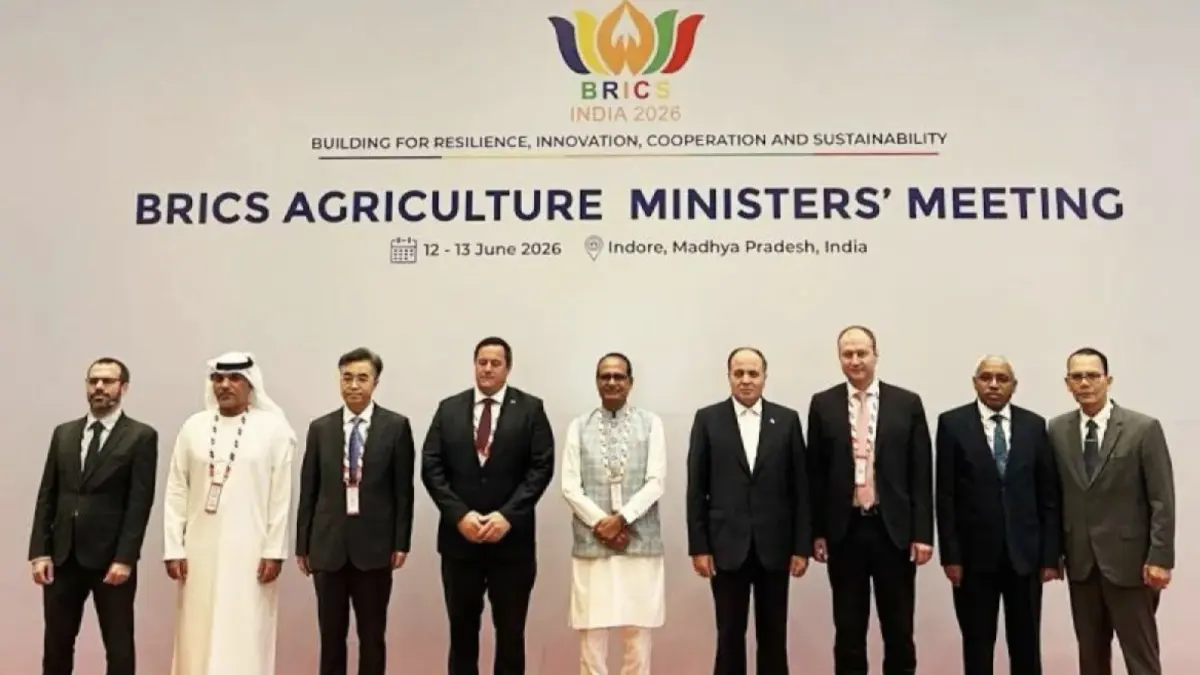 Delegasi Indonesia dipimpin Pelaksana Tugas (Plt) Direktur Jenderal Perkebunan Kementerian Pertanian Republik Indonesia Ali Jamil (kanan) dalam Pertemuan Menteri Pertanian BRICS Presidensi India 2026 yang berlangsung di Indore, India, pada 12–13 Juni 2026. (ANTARA)