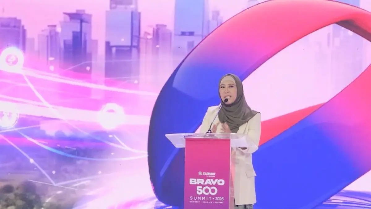 REGULASI KHUSUS: Menteri Komunikasi dan Digital Meutya Hafid dalam acara BRAVO 500 Summit 2026 yang diselenggarakan XLSmart di Jakarta, Kamis (11/6). (ANTARA)