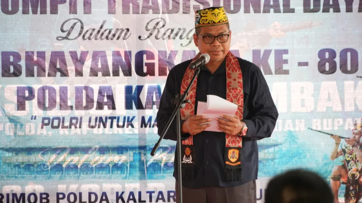 APRESIASI: Asisten Bidang Perekonomian dan Pembangunan Setdaprov Kaltara Safii, menghadiri kegiatan yang berlangsung di Markas Komando Brimob Batalyon A Pelopor, Sabtu (20/6). (DKISP KALTARA)