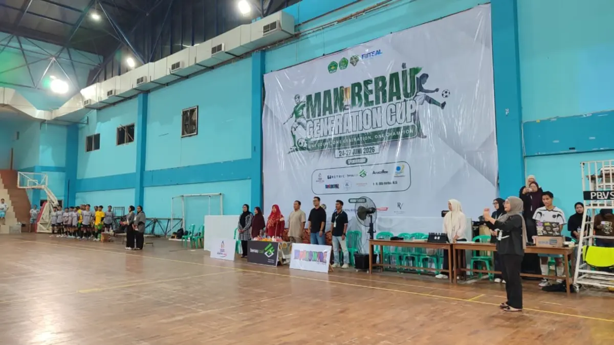 PENUTUPAN: Proses Penutupan Futsal MAN Generation Cup 2026 di GOR Pemuda Tanjung Redeb.