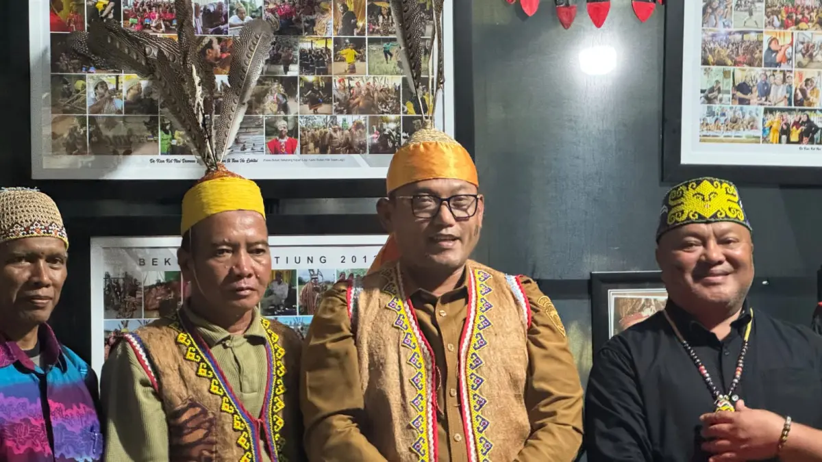 Wakil Gubernur Kalimantan Timur, Seno Aji (tengah). (SENO/BP)