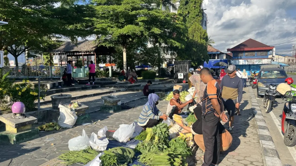 HARGA KOMODITAS: Indeks Harga Konsumen Kaltara naik dari 106,97 pada Juni 2025 menjadi 110,50 pada Juni 2026. (FAISAL/HRK)