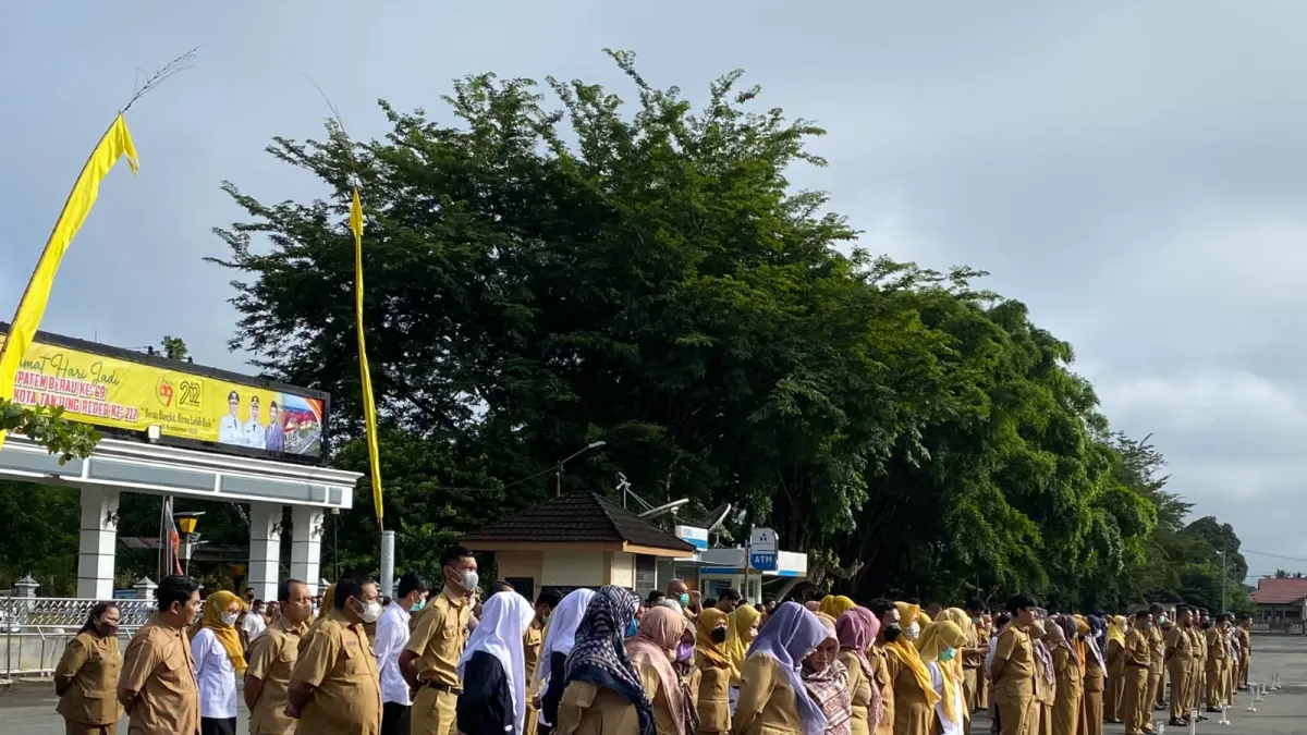ILUSTRASI: Pemerintah Kabupaten Berau memastikan tenaga PPPK tetap dipertahankan, meski APBD diproyeksikan kembali mengalami penurunan pada 2027. (IZZA/BP)