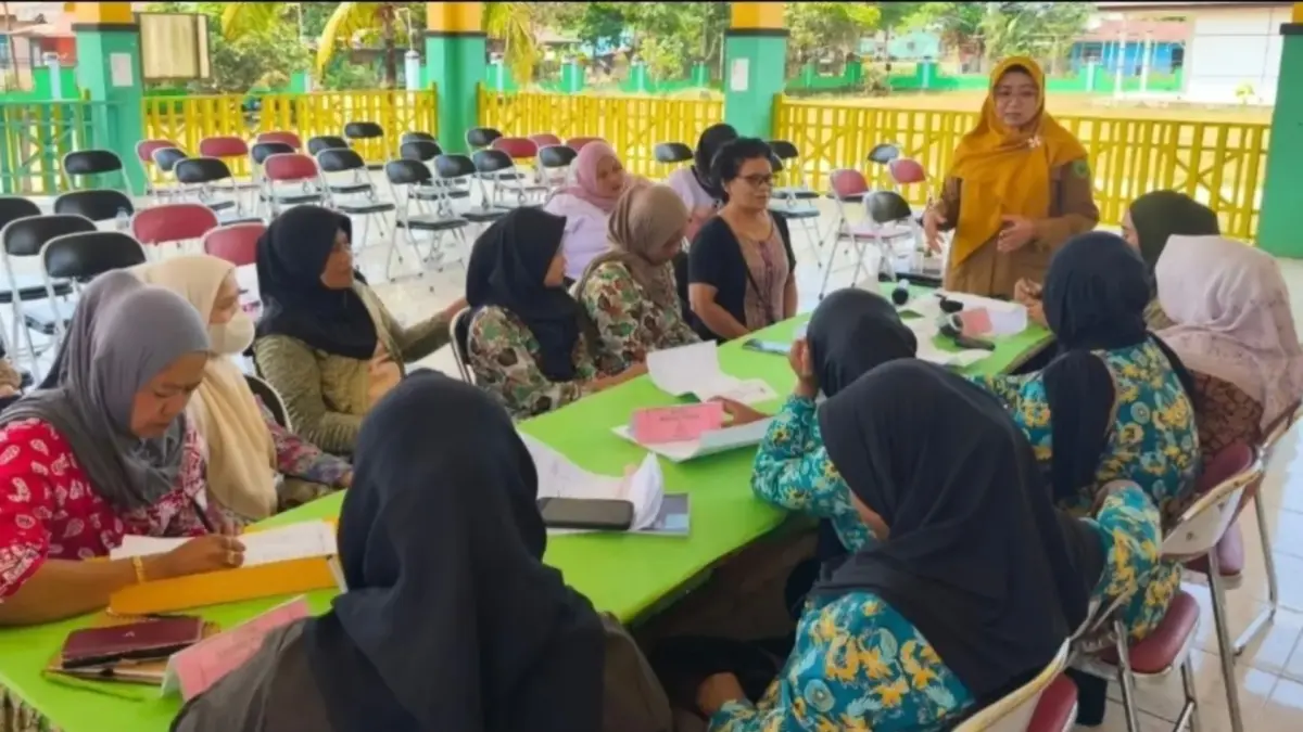PERKUAT KAPASITAS: DPMK Berau terus memperkuat kapasitas Lembaga Kemasyarakatan Desa sebagai mitra pemerintah kampung, dalam mendukung pembangunan dan pelayanan kepada masyarakat. (SENO/BP)