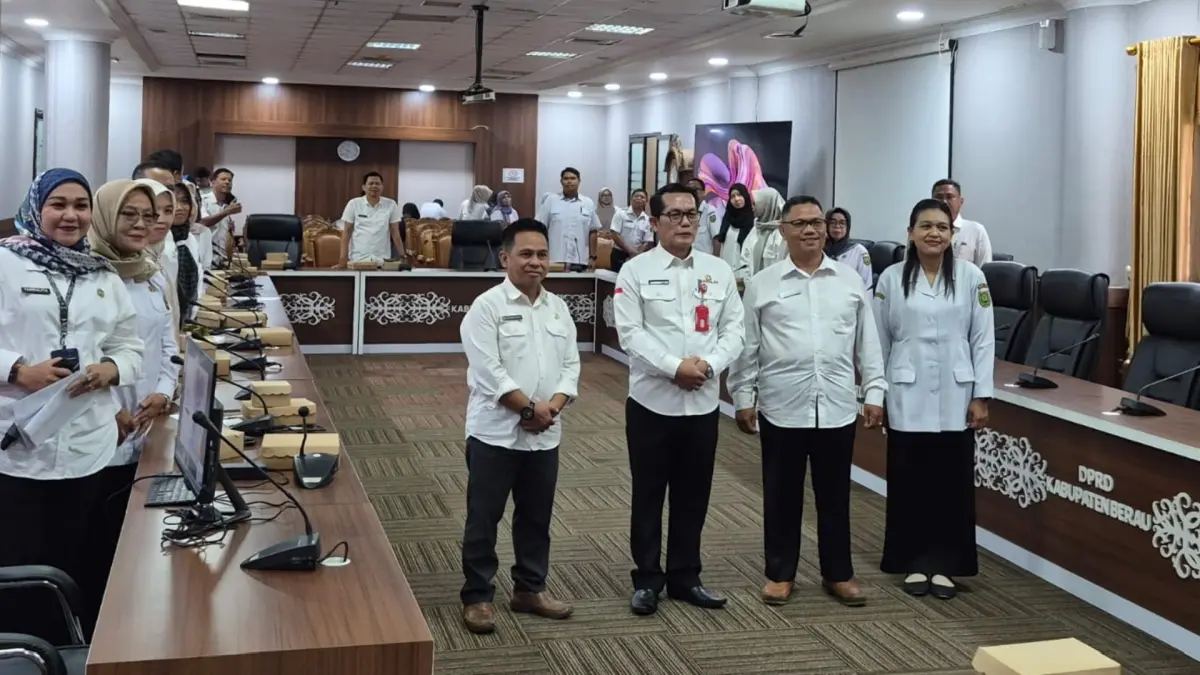 SUPAYA AKUNTABEL: Jajaran Pemkab Berau saat melaksanakan kegiatan Pendampingan Penyusunan Manajemen Risiko Tahun 2026. (SENO/BP)