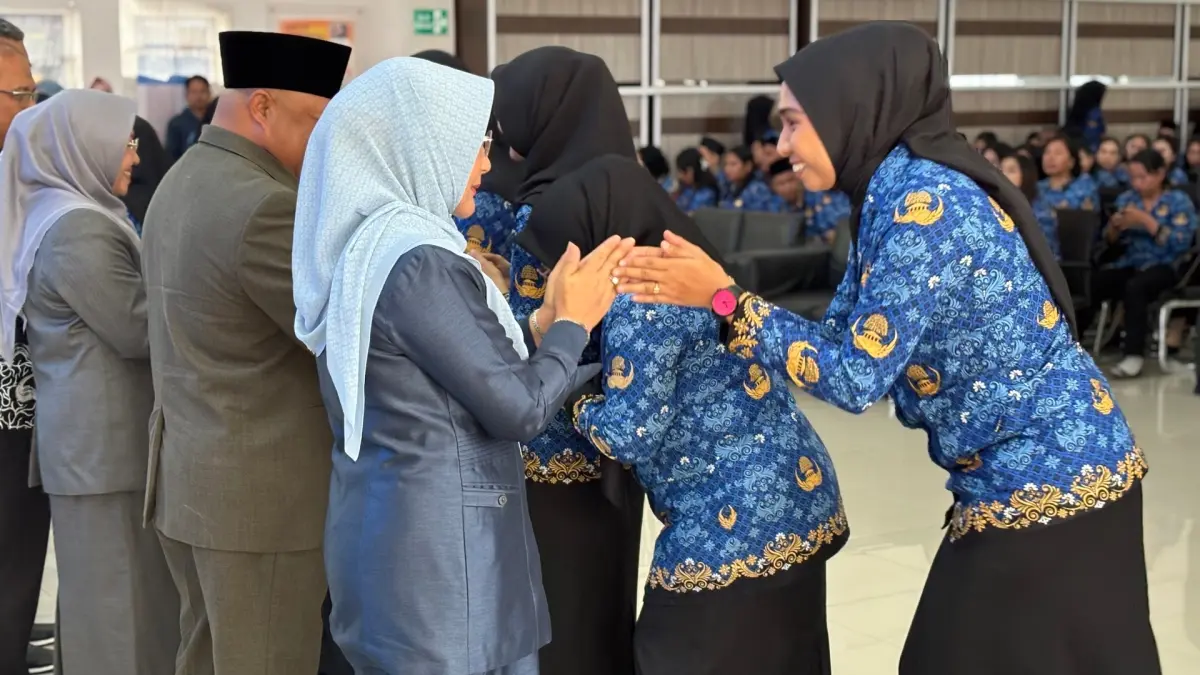 ILUSTRASI: Pemkab Berau menunggu aturan teknis peralihan PPPK menjadi penuh waktu, dengan tetap mempertimbangkan kebutuhan tenaga dan kemampuan daerah. (IZZA/BP)