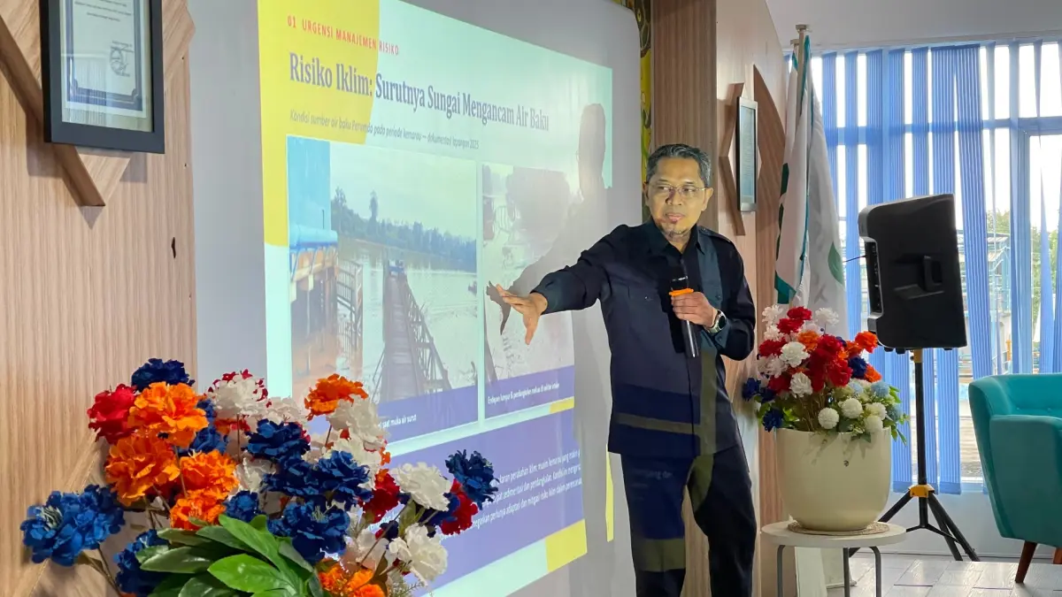 KOMITMEN: Direktur Perumda Batiwakkal Saipul Rahman, tegaskan komitmen perusahaan dalam membangun tata kelola yang baik melalui sosialisasi manajemen risiko bersama BPKP Kaltim.