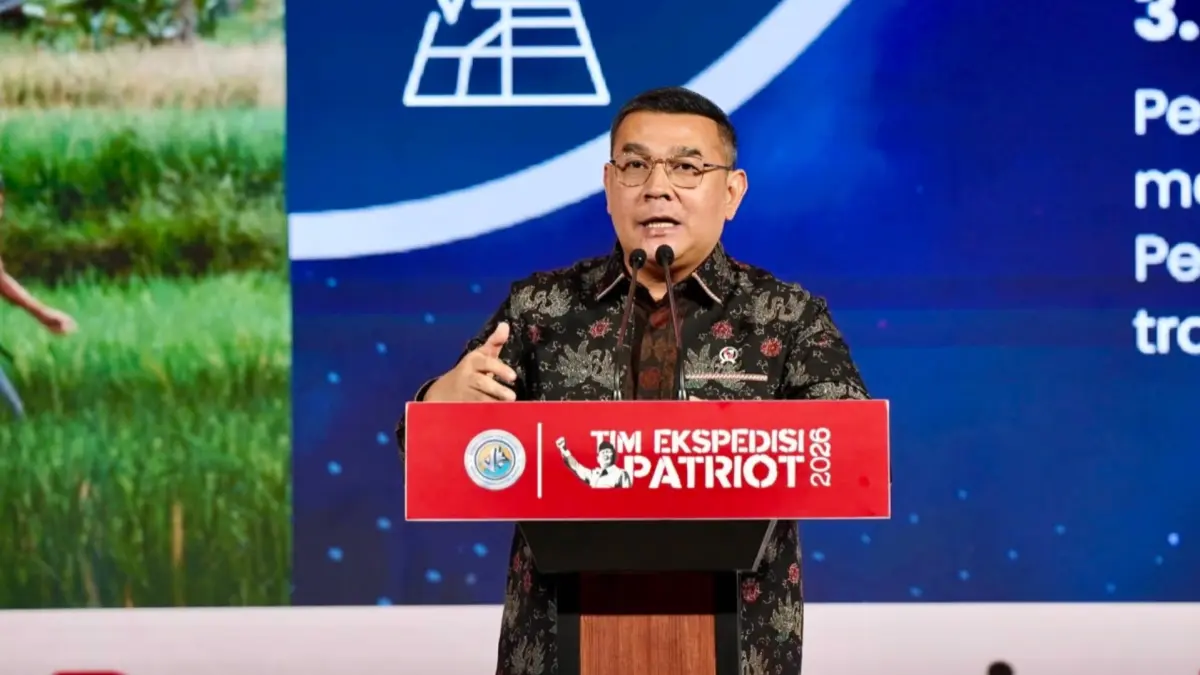 PELEPASAN EKSPEDISI PATRIOT 2026: Wamen ATR/Waka BPN, Ossy Dermawan, mengajak ribuan mahasiswa peserta Ekspedisi Patriot 2026 untuk mendukung penataan ruang dan pengentasan persoalan pertanahan di kawasan transmigrasi guna mendorong percepatan pembangunan daerah.