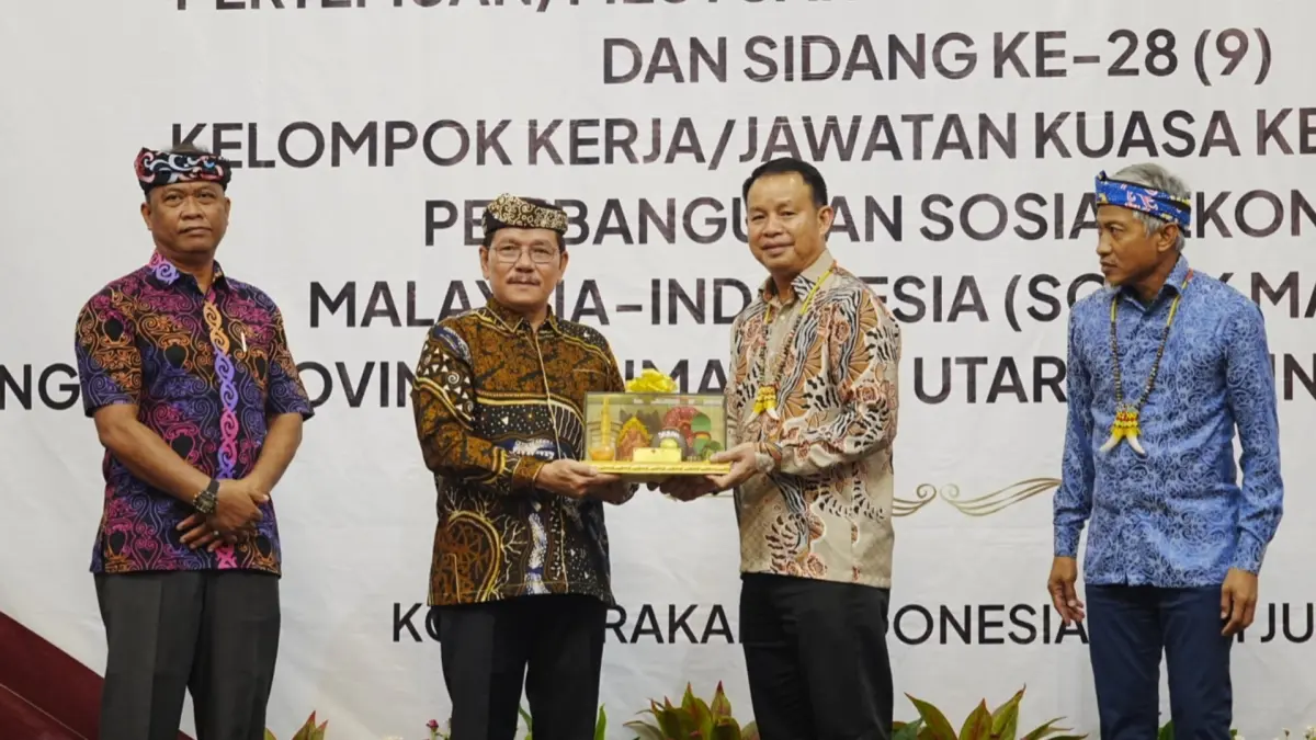 GALA DINNER: Wagub Kaltara Ingkong Ala menghadiri Gala Dinner Penutupan Pertemuan Tim Teknis dan Sidang ke-28 KK/JKK Sosek Malindo Tahun 2026 di Hotel Tarakan Plaza, Kamis (30/7) malam. (DKISP KALTARA)
