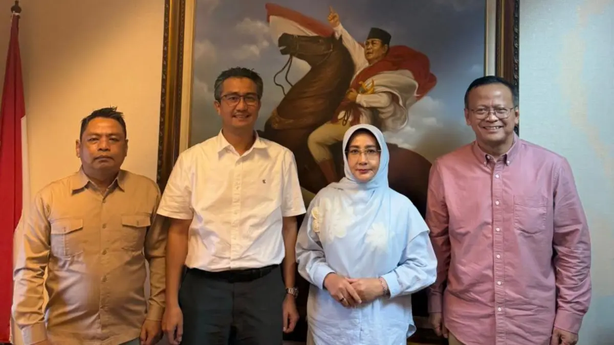 TEGASKAN KOMITMEN: Bupati Berau, Sri Juniarsih, temui jajaran manajemen PT Tanjung Redeb Hutani untuk memastikan komitmen pembangunan SD Filial Birang. (SENO/BP)