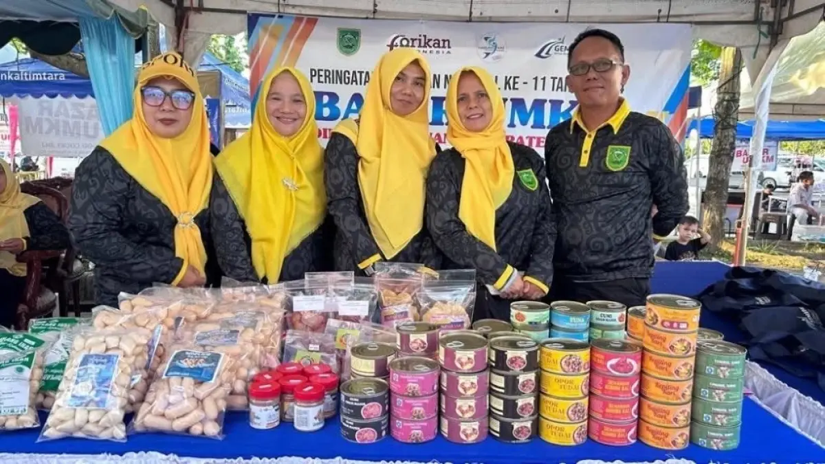 MENJANJIKAN: Diskan Berau mendorong pengembangan olahan ikan lokal dan tengah mengurus izin BPOM agar produk dapat dipasarkan lebih luas. (IZZA/BP)