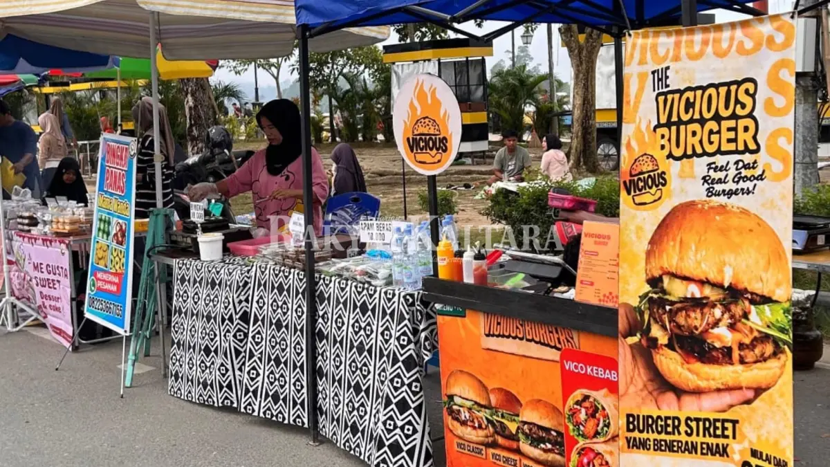 DAYA SAING UMKM: Pelaku usaha lokal tidak hanya menjadi penonton di tengah masuknya investasi besar, tetapi mampu memenuhi standar industri dan memperluas pasar. (HRK)