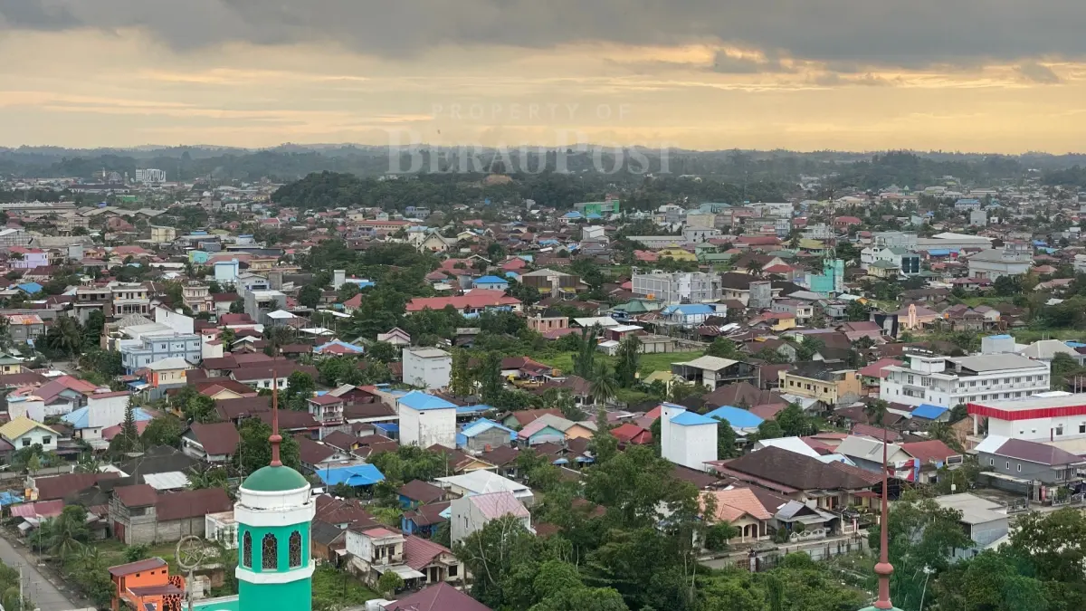 ILUSTRASI: Pemerintah Kabupaten Berau mendorong keterlibatan masyarakat dan pemerintah kampung dalam menjaga kebersihan lingkungan. (IZZA/BP)