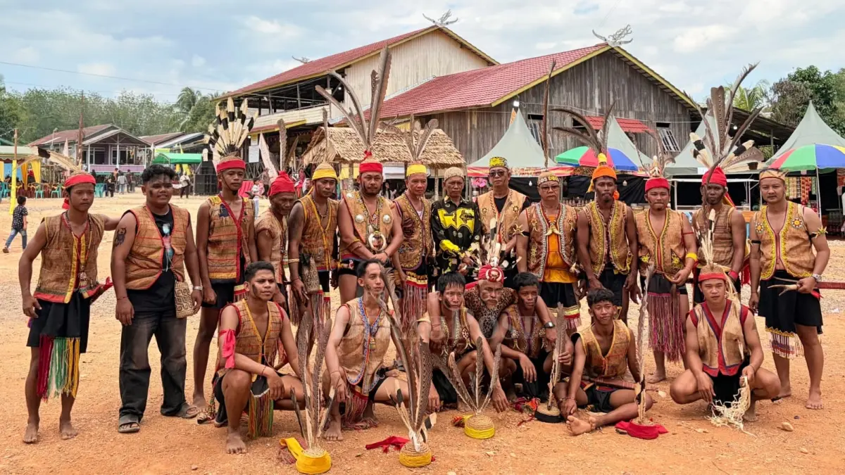 PROMOSI BUDAYA: Kegiatan seni dan budaya di kampung-kampung Berau dipersiapkan untuk masuk dalam Calendar of Event sebagai bagian dari penguatan promosi pariwisata daerah. (IZZA/BP)