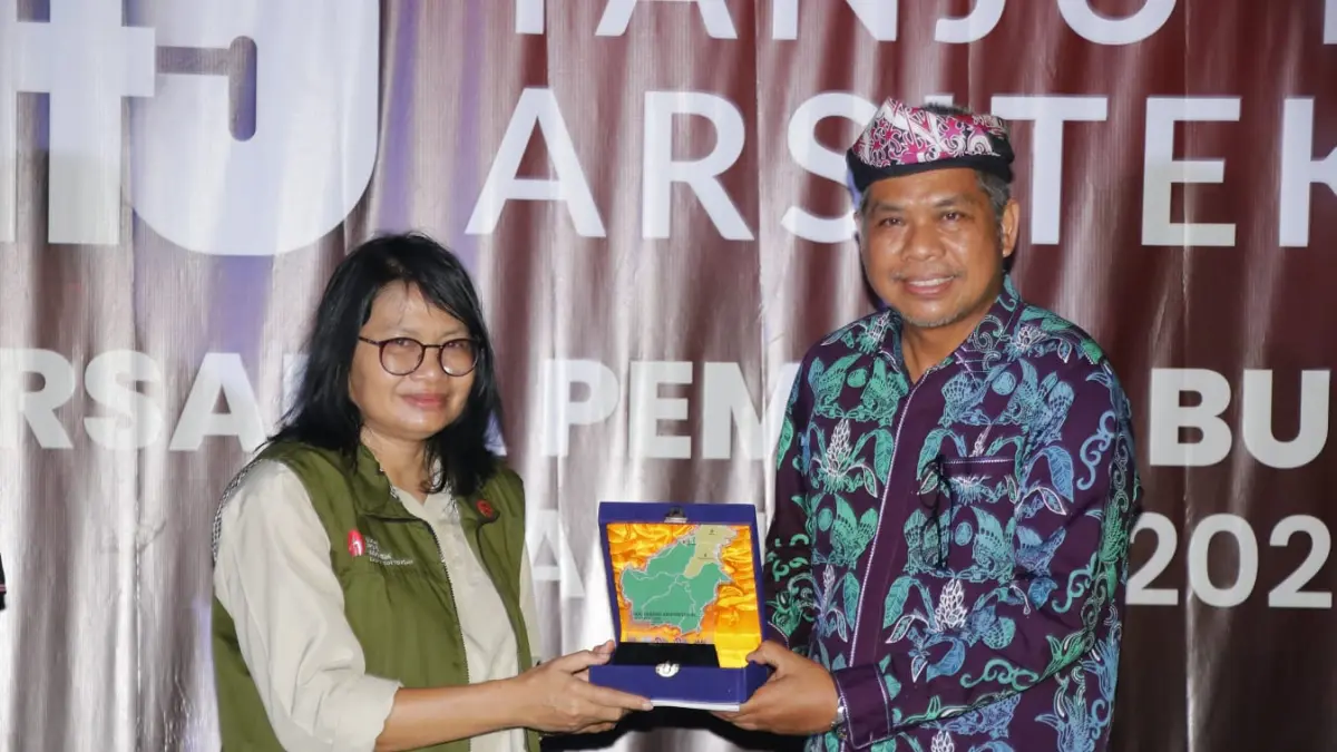 EKSPEDISI BORNEO: Asisten Bidang Perekonomian dan Pembangunan Setdaprov Kaltara,&nbsp;Sapi