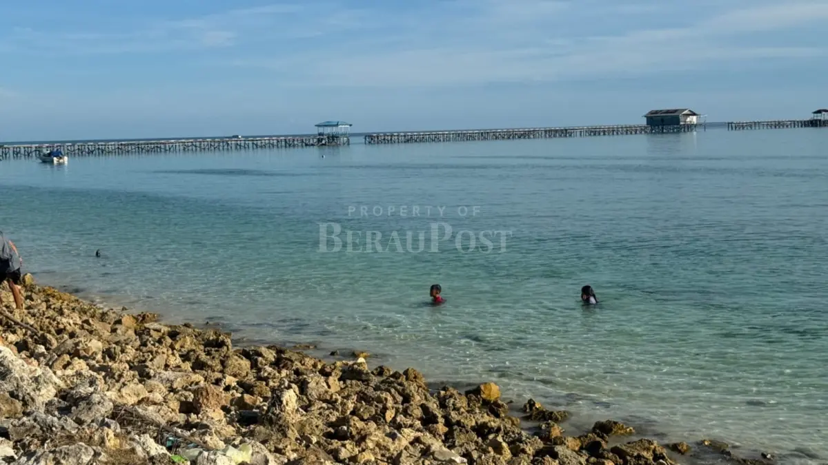 PENINGKATAN SDM: Pemkab Berau terus berupaya meningkatkan kapasitas SDM di wilayah pariwisata, khususnya kemampuan berbahasa asing. (SENO/BP)