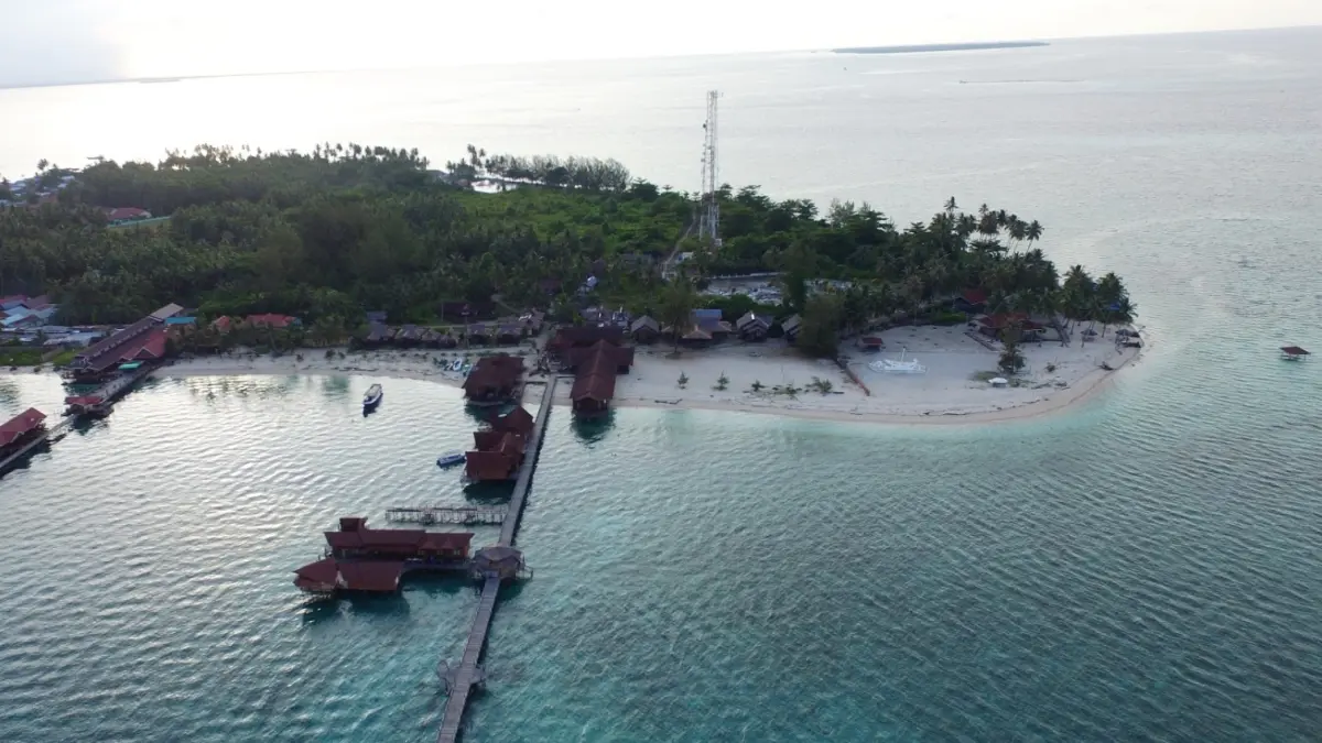 OBJEK WISATA: Peningkatan sampah di lokasi objek wisata terus menjadi perhatian serius pemerintah. (BERAU POST).