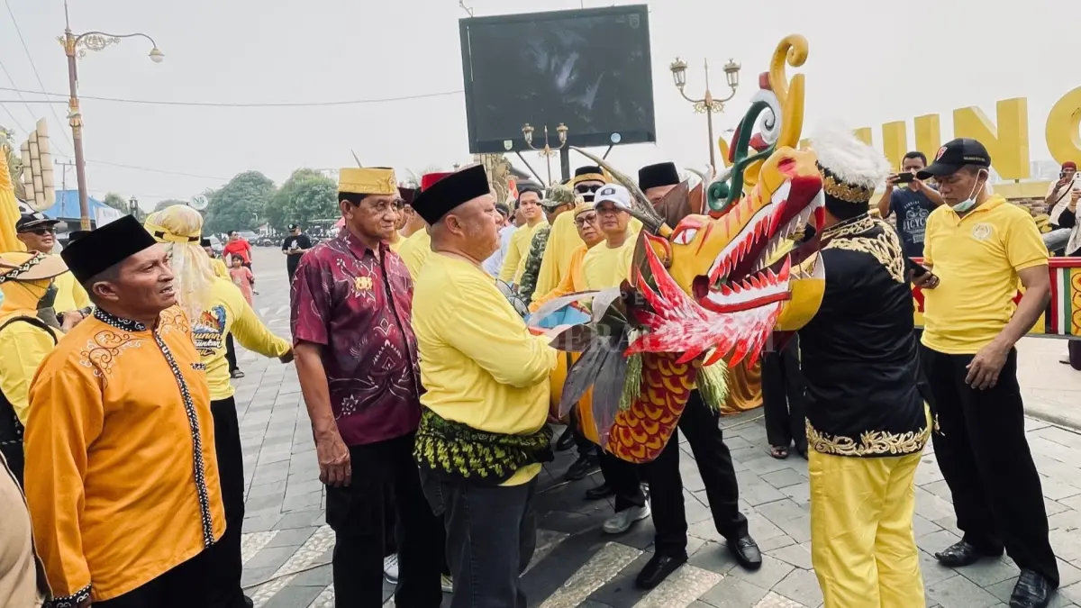 PERDA PARIWISATA: Wakil Bupati Berau, Gamalis, menilai regulasi khusus diperlukan untuk memperkuat pengembangan pariwisata sekaligus menjaga keberadaan tradisi dan budaya lokal. (IZZA/BP)