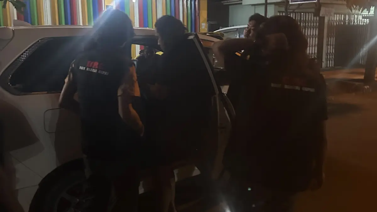 DIAMANKAN: Pelaku curanmor berhasil diringkus polisi. (ARTA KUSUMA YUNANDA/BP)