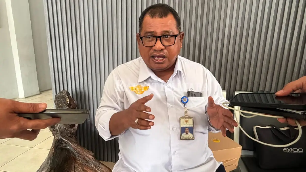 Kepala Bidang Keamanan Penerbangan dan Pelayanan Darurat Bandar Udara Juwata Tarakan, Daverius Maarang. (SEPTIAN ASMADI/HRK)