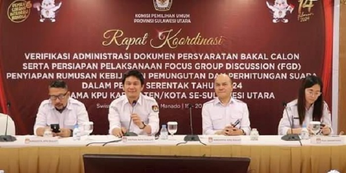 Rapat koordinasi KPU Sulut bersama jajaran terkait vermin dokumen persyaratan calon anggota DPRD di Manado