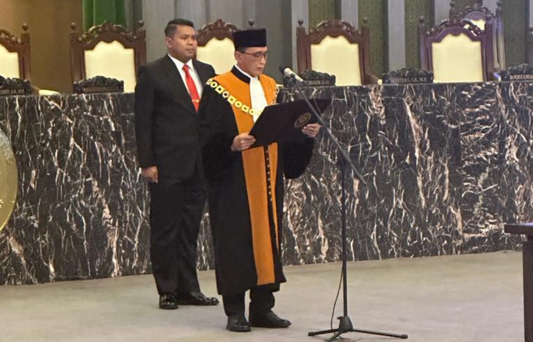 Pembacaan sumpah jabatan