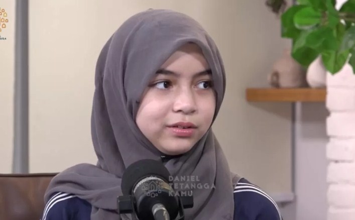 Sienna Kasyafani, anak Marshanda dan Ben Kasyafani tampil di acara Daniel Mananta.  (YouTube Daniel Mananta Network)