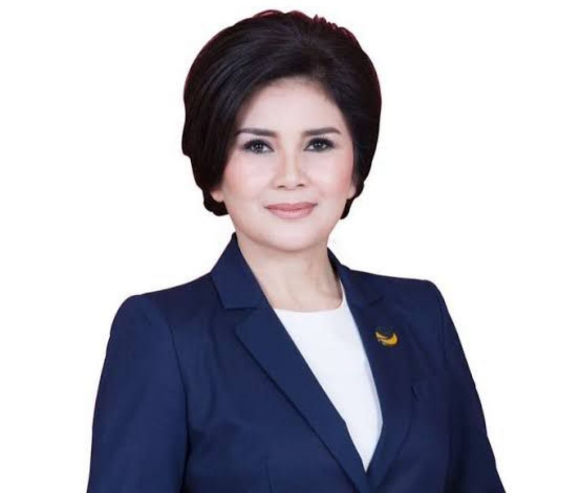 Felly Runtuwene