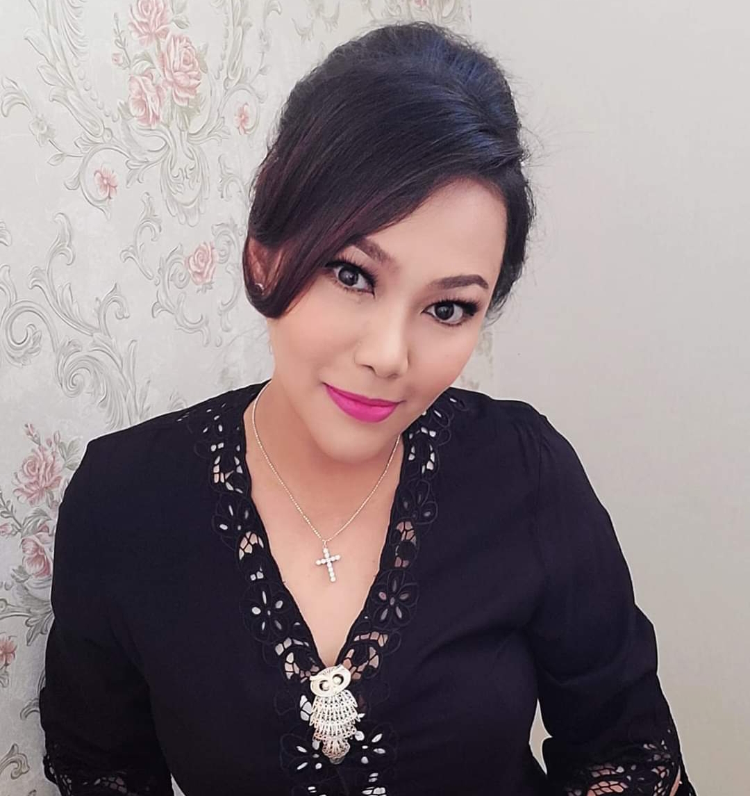 dr Devi Kandouw-Tanos
