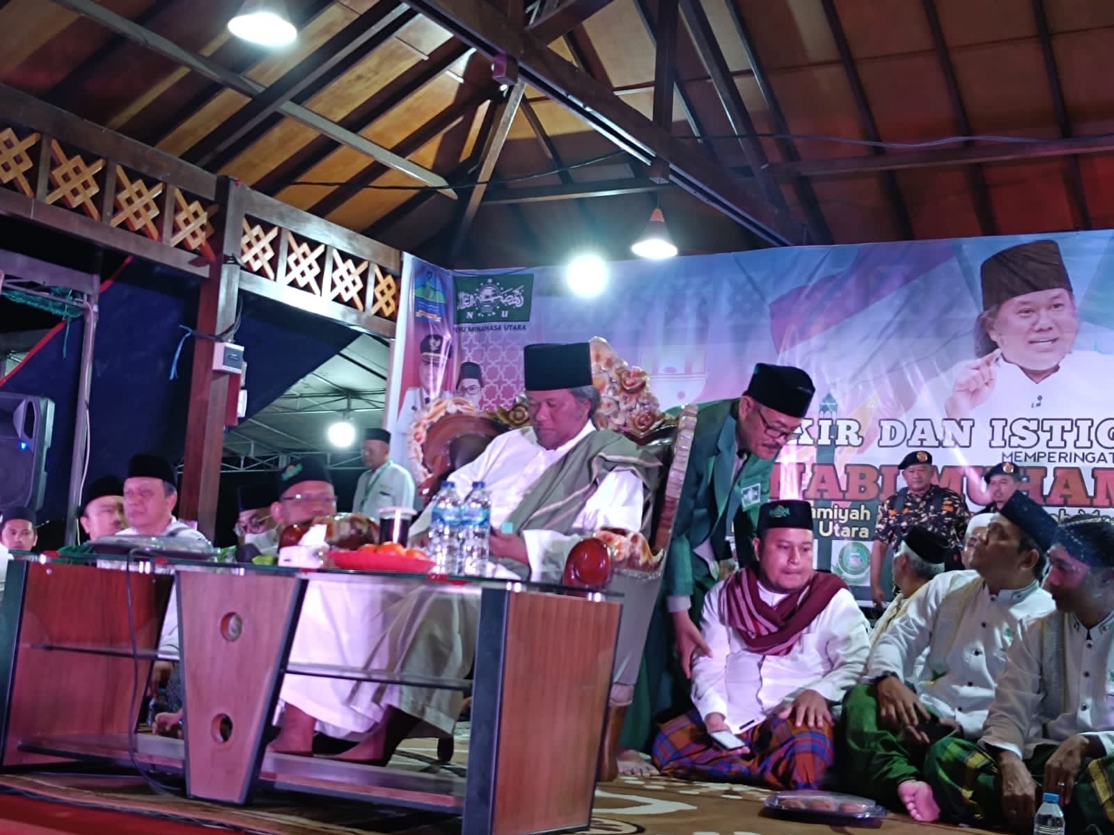 Dzikir dan Istighosah Qubro memperingati Maulid Nabi Muhammad SAW 1445 Hijriah, Selasa (3/10) semalam.
