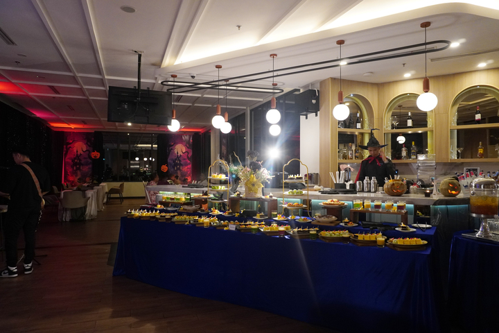 Halloween Night BBQ Dinner di Luwansa Hotel Manado (Istimewa)