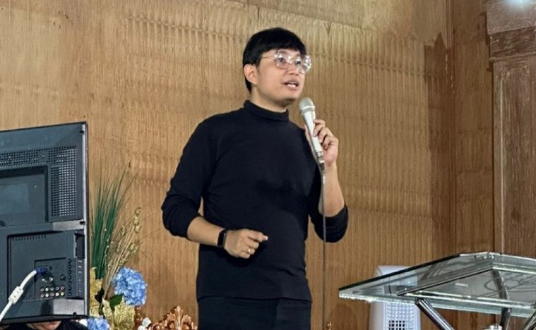 Andria Wahyudi Founder dan CEO BigDade Studio dalam acara Faculty Day FILKOM UNKLAB