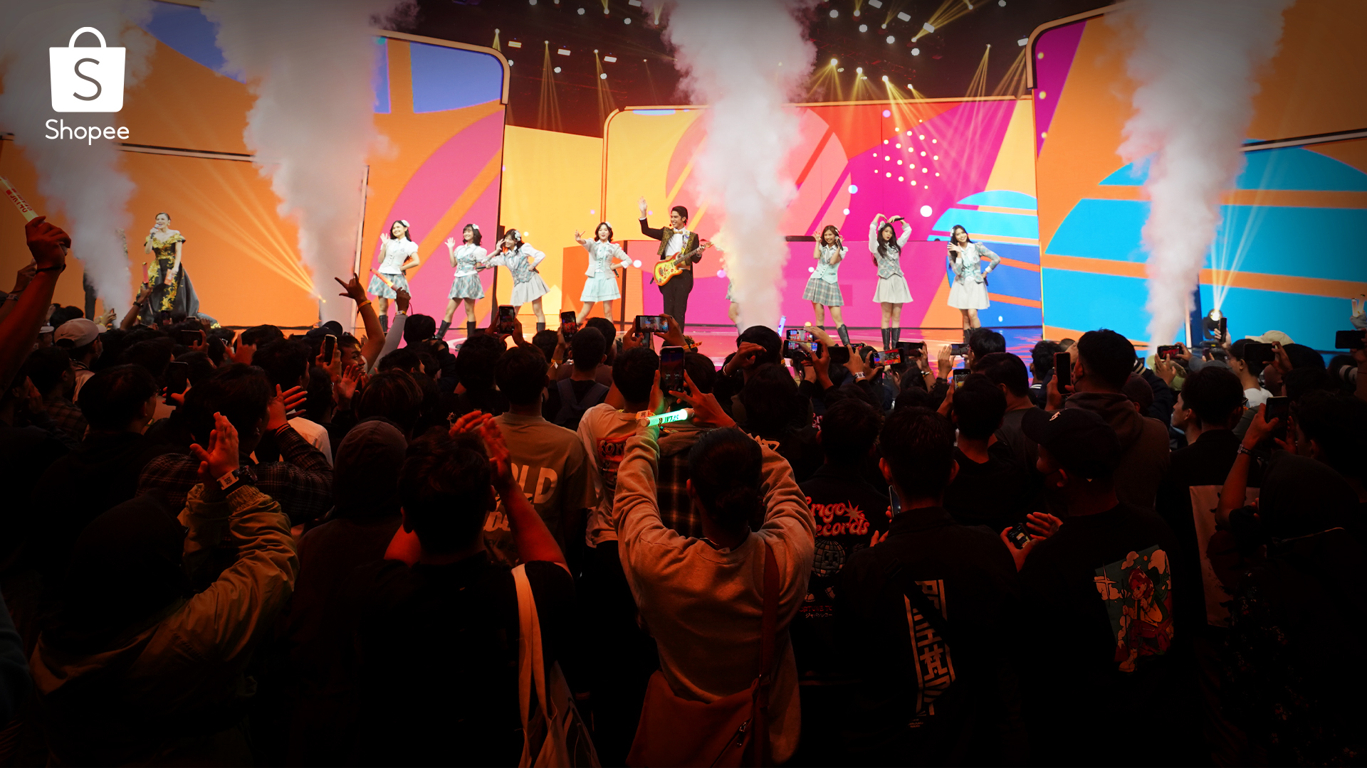 Keramaian penonton yang membuat acara TV Show 11.11 Big Sale menjadi penuh semangat dan meriah. (Dok Istimewa)