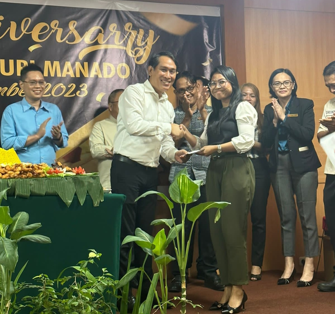 Reward bagi karyawan berprestasi