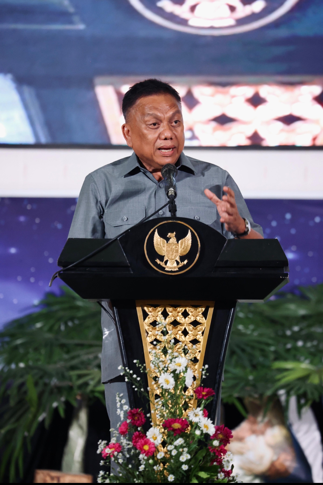 Gubernur Sulut saat membawakan sambutan Natal