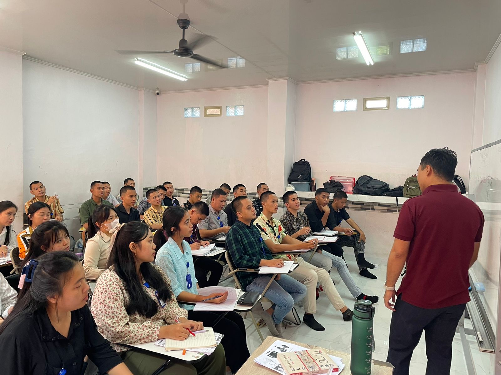Suasana pelatihan calon pemagang di LPK Tsunagu Japan Indonesia.