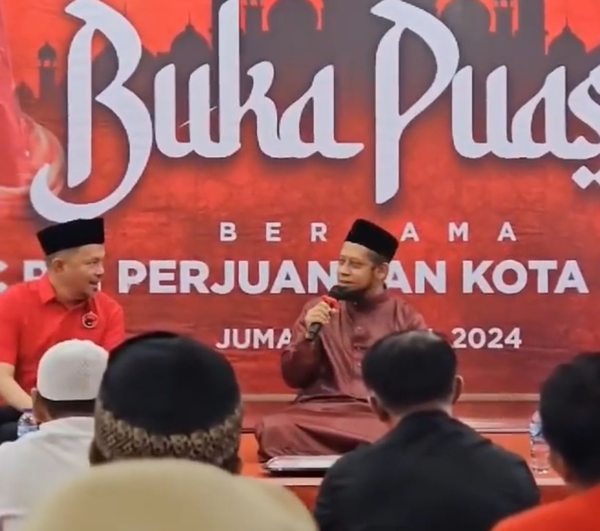 Buka puasa bersama PDI Perjuangan Kota Manado, Jumat (5/4).