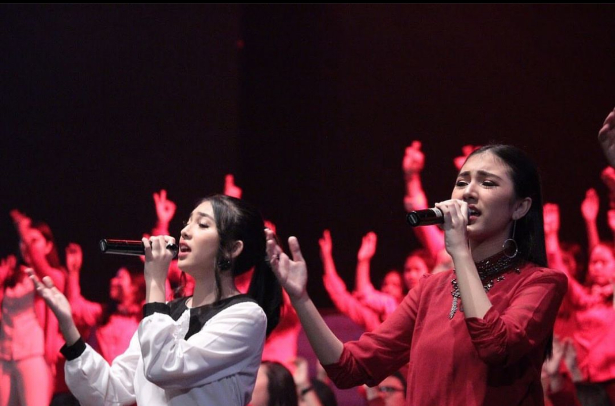 Melitha dan Melisha Sidabutar semasa hidup.