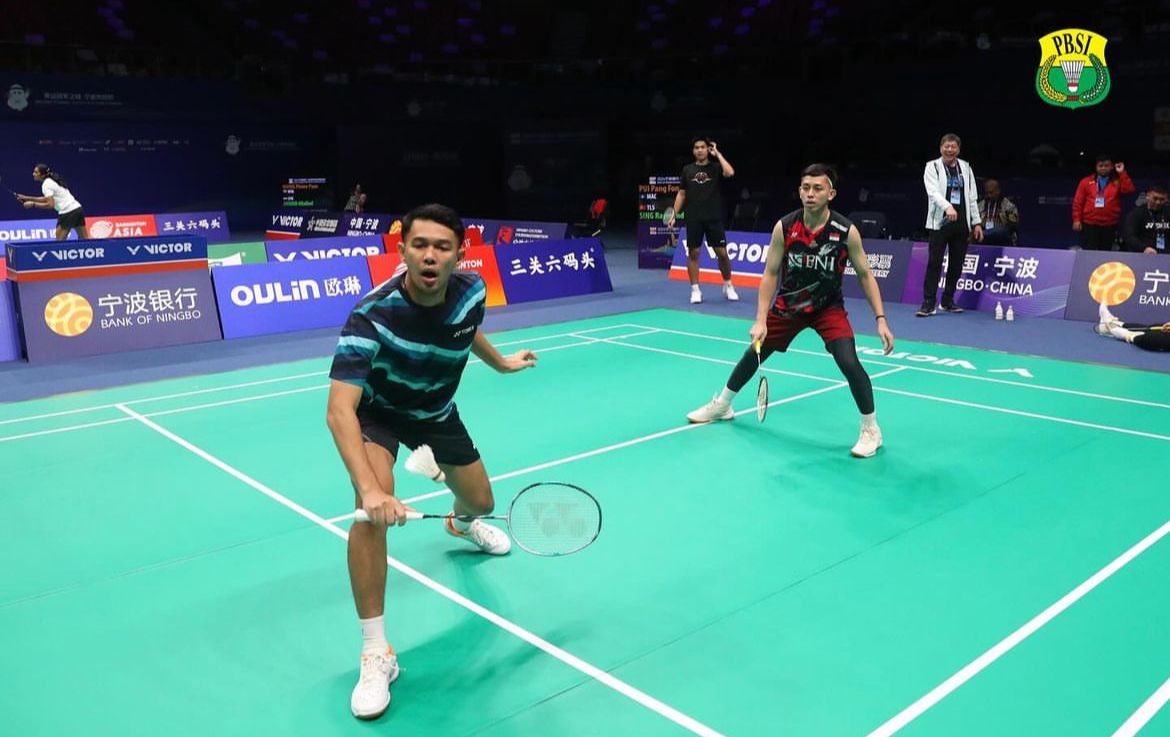 Ganda putra Indonesia yang juga pemilik gelar jawara All England dua tahun berturut Fajar Alfian/Muhammad Rian Ardianto saat latihan perdana.