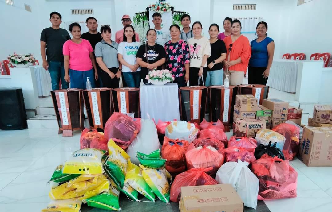 SALURKAN: Nampak BPMJ GMIM Imanuel Kamangtabsaat membawa bantuan kemanusiaan di Wilayah Likupang yang terdampak bencana banjir, belum lama ini.
