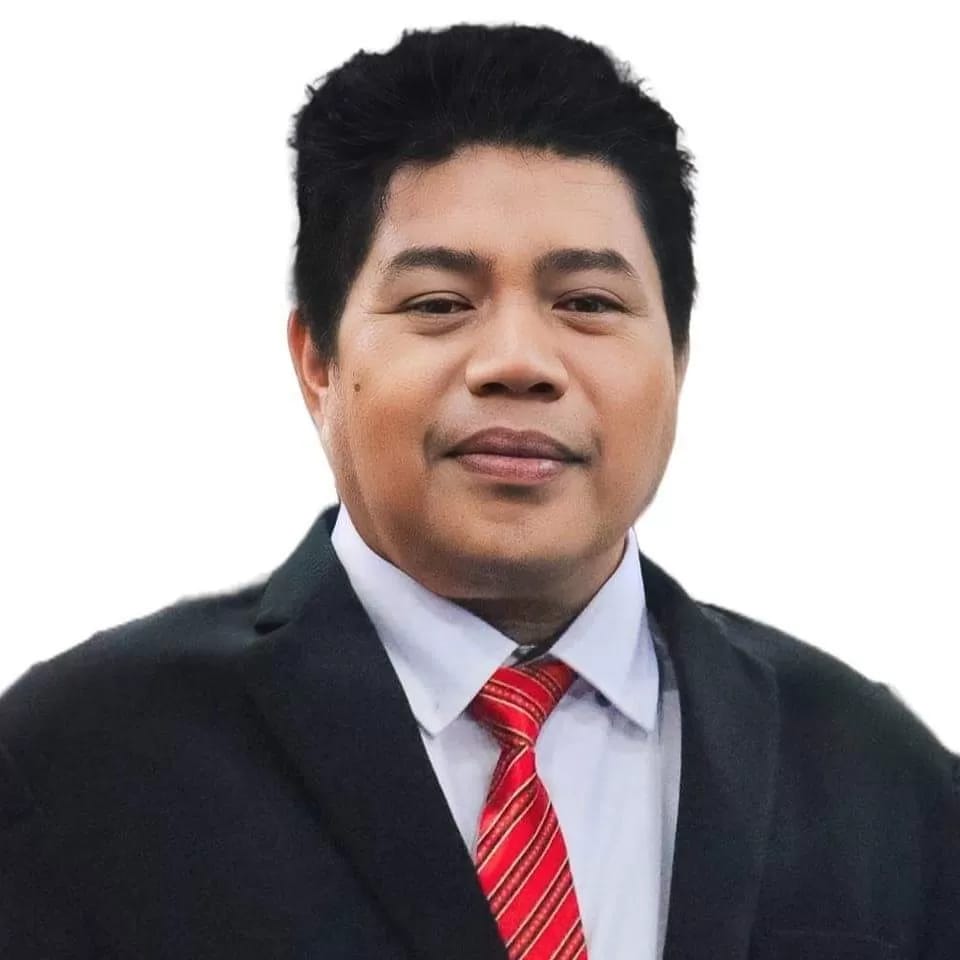 Kepala Dispora Kota Manado Drs Pontowuisang Kakauhe