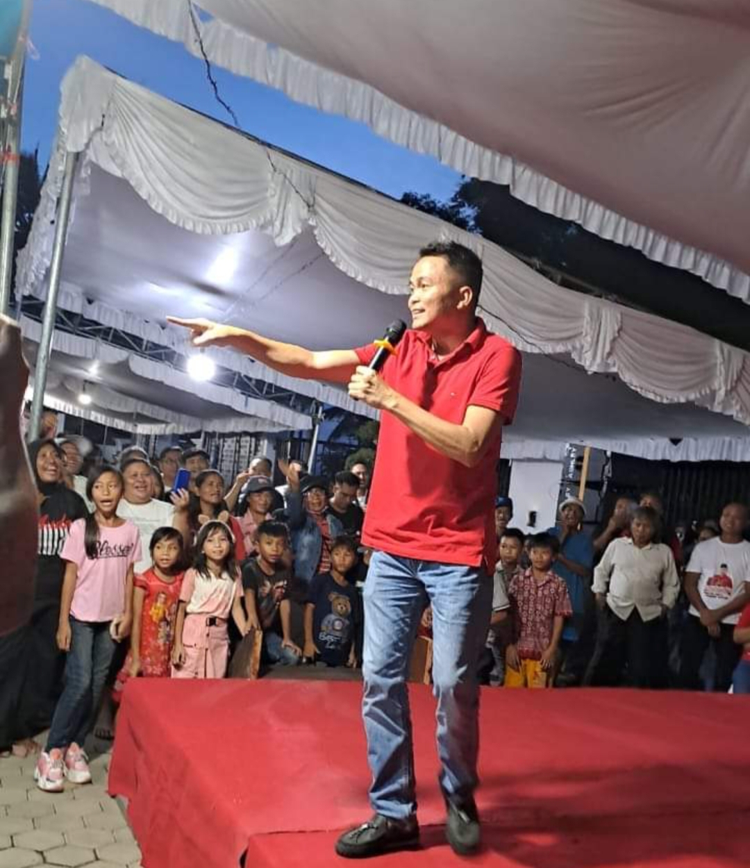SIAP BERTARUNG: Ronald Kandoli jadi pilihan PDIP untuk maju sebagai calon kepala daerah di Minahasa Tenggara. Dok istimewa