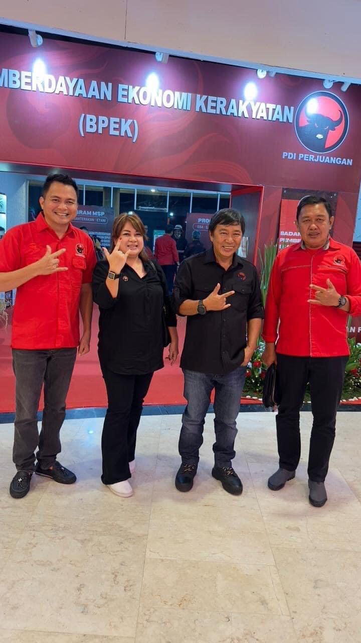 SOLID BERGERAK: Duet RK-FT makin mulus pasca mendapatkan dukungan dari Pricylia E Rondo SS MPd, selain restu sebelumnya dari Ketua DPC PDIP Mitra James Sumendap. Dok istimewa