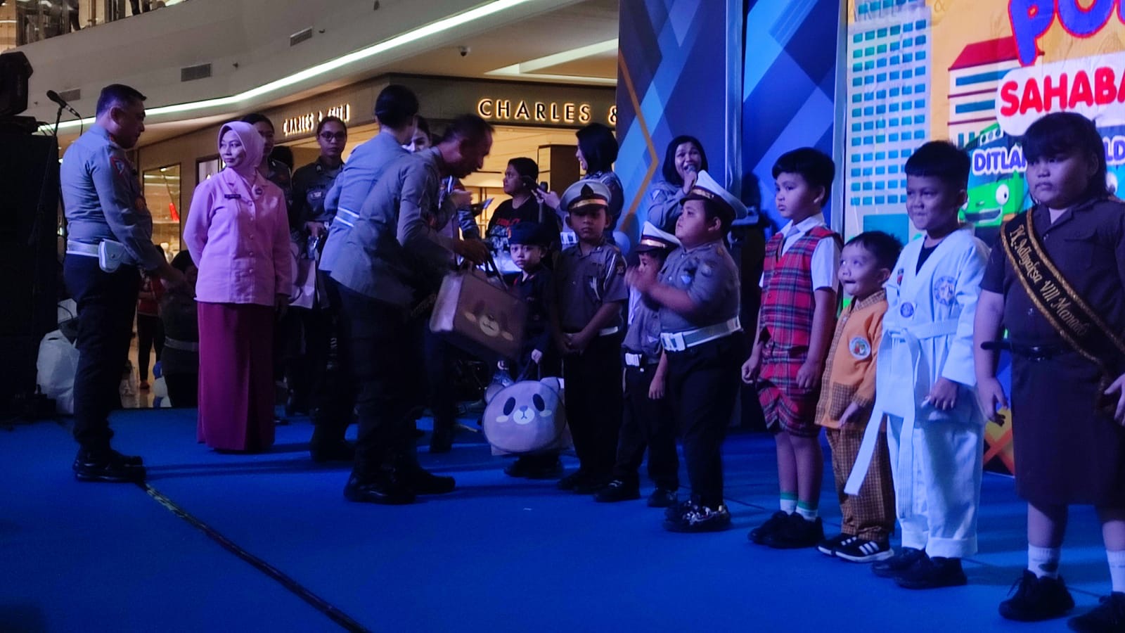 Kegiatan dihadiri Wakapolda Sulut Brigjen Pol Bahagia Dachi yang datang mewakili Kapolda Sulut Irjen Pol Yudhiawan, bertempat di Mantos. Dirlantas Polda Sulut Kombes Pol Rahmat Iswan Nusi juga hadir.
