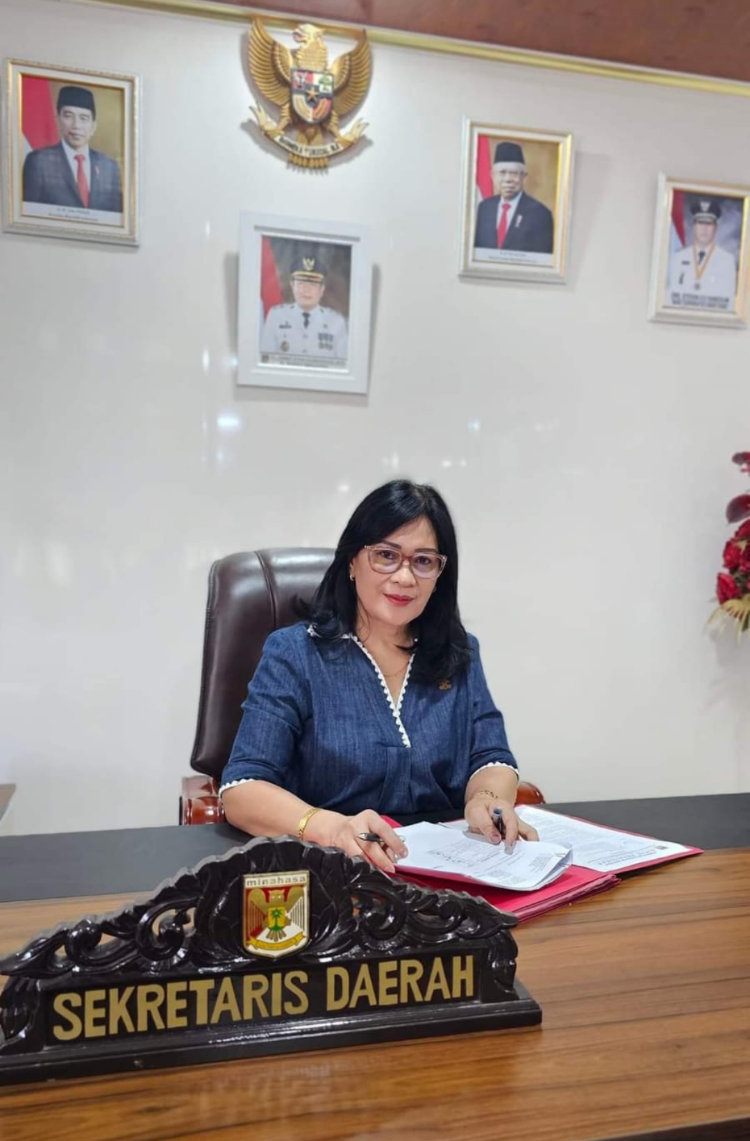Lynda Watania