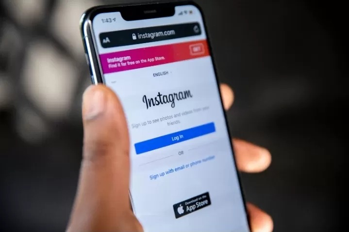 Ilustrasi Media Sosial Instagram