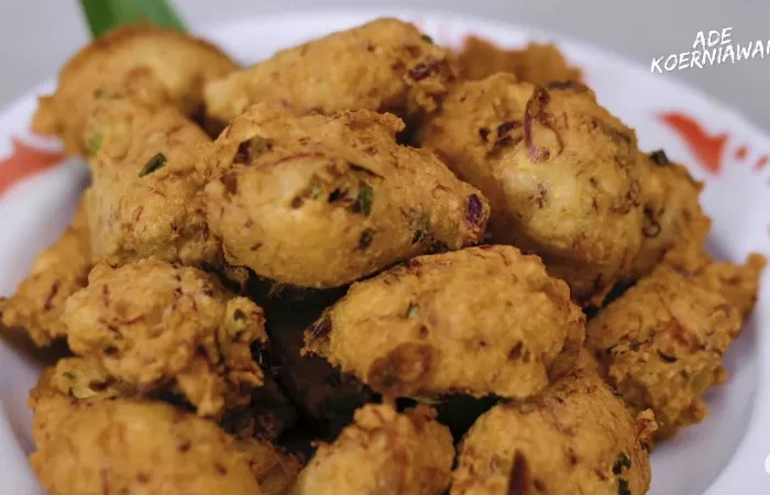 Resep Perkedel Tahu Kornet yang Cocok Jadi Camilan. (YouTube Ade Koerniawan)