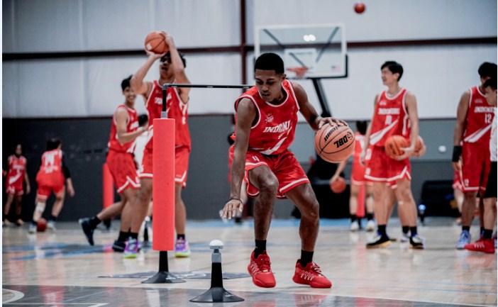 Jacob Martin sedang menjalani latihan bareng Micah Lancaster di Grand Rapids, Michigan. (DBL)