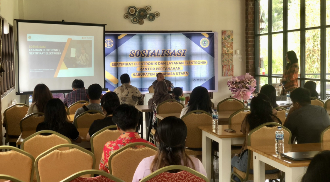 PACU: Sosialisasi Sertipikat Elektronik dan Layanan Elektronik Kantor Pertanahan Kabupaten Minahasa Utara yang digelar di Cassa Benedetta, Desa Warukapas, Kecamatan Dimembe, Kamis (1/7/2024).